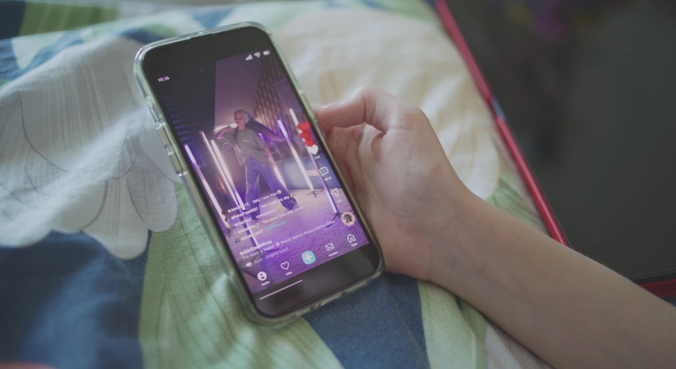  TikTok Videos Promise Pirated Apps, Deliver Vidar and StealC Infostealers Instead